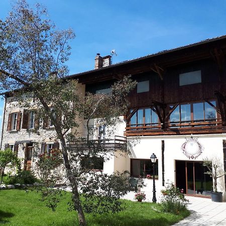 Chambres D'Hotes La Noyeraie Izeron Exterior foto